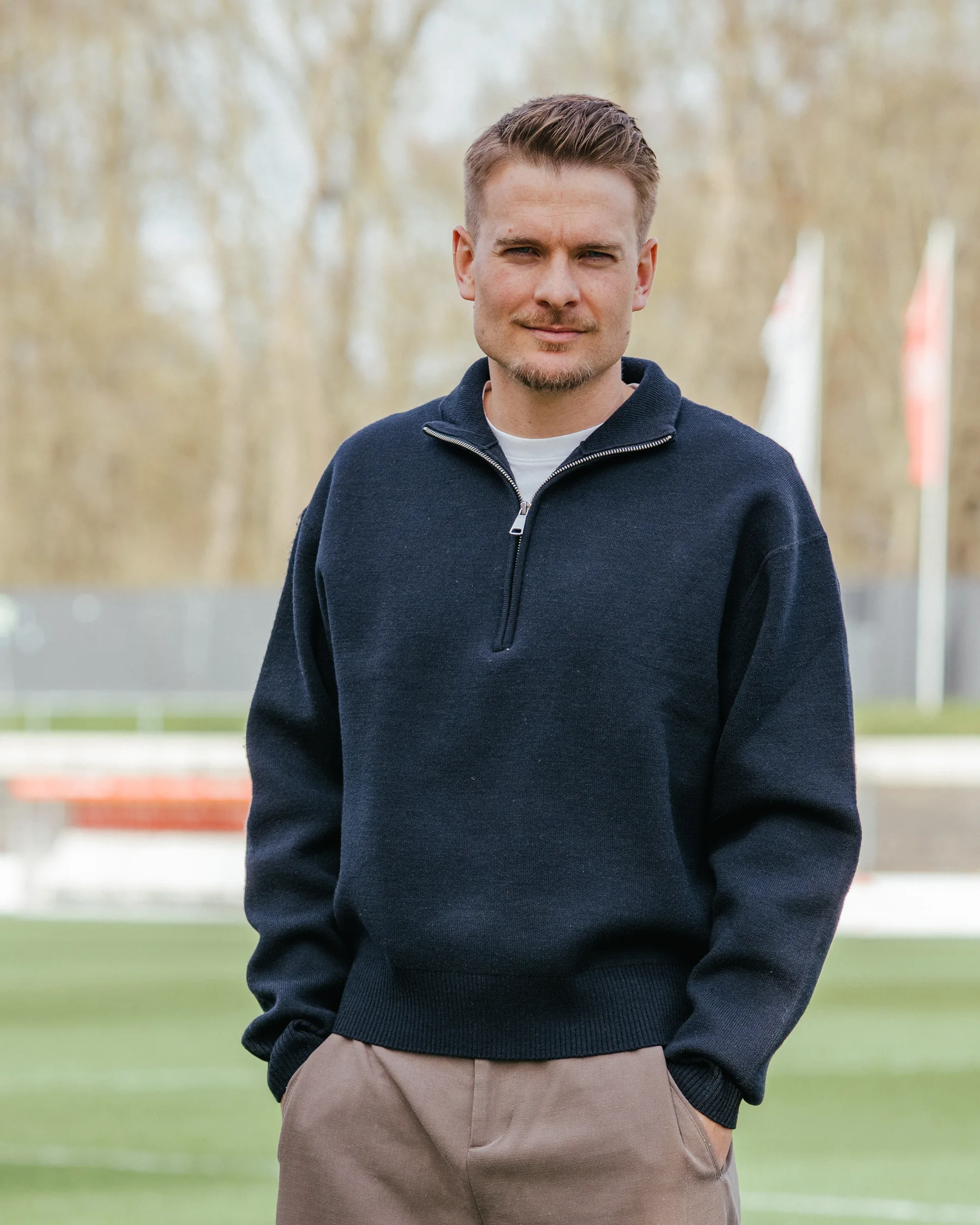 Luca Dürholtz im Stadionumfeld